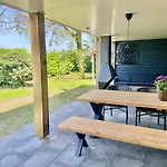 Kempenlodge, Luxe Boshuis Voor 8 Pers, In Brabantse Diessen
