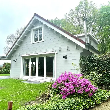 Kempenlodge, Luxe Boshuis Voor 8 Pers, In Brabantse