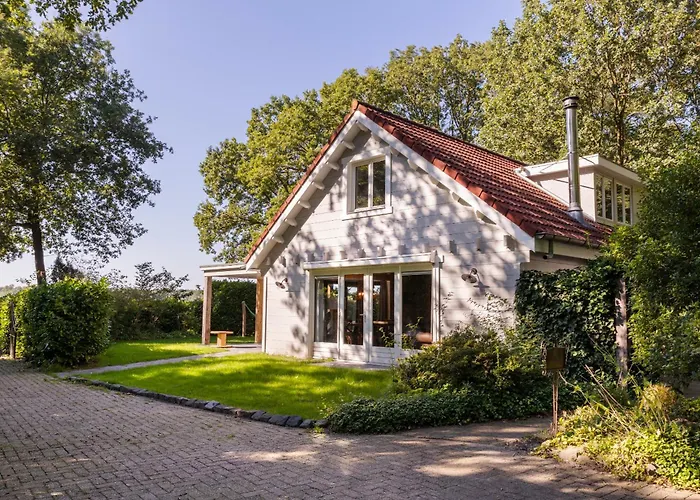 Kempenlodge, Luxe Boshuis Voor 8 Pers, In Brabantse Hébergement de vacances